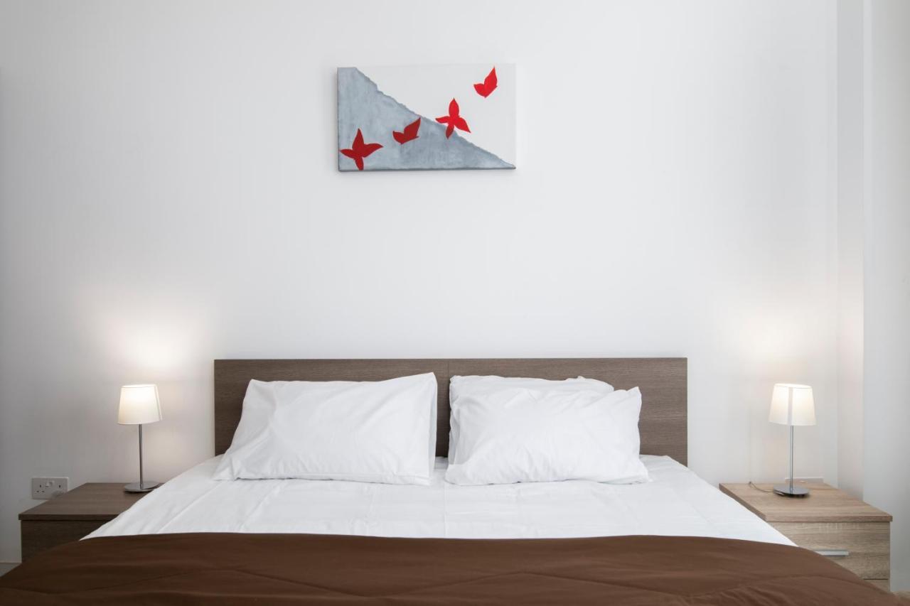Sea View Apartment 2 Bedrooms 2 Bathrooms, 2 Minutes Away From The Sea St. Julian's Exteriör bild