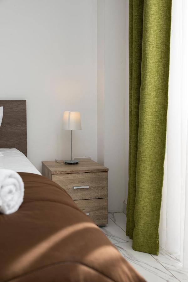 Sea View Apartment 2 Bedrooms 2 Bathrooms, 2 Minutes Away From The Sea St. Julian's Exteriör bild