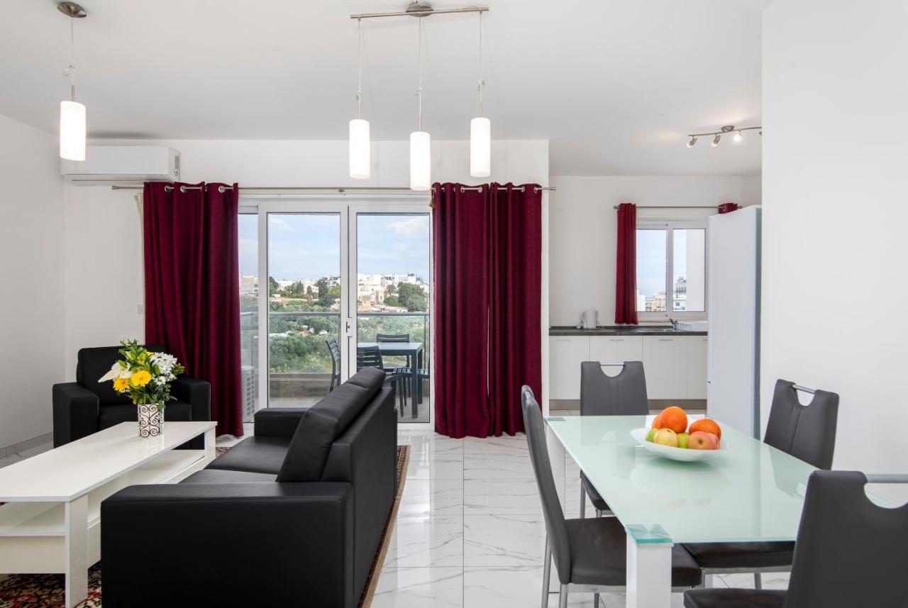 Sea View Apartment 2 Bedrooms 2 Bathrooms, 2 Minutes Away From The Sea St. Julian's Exteriör bild