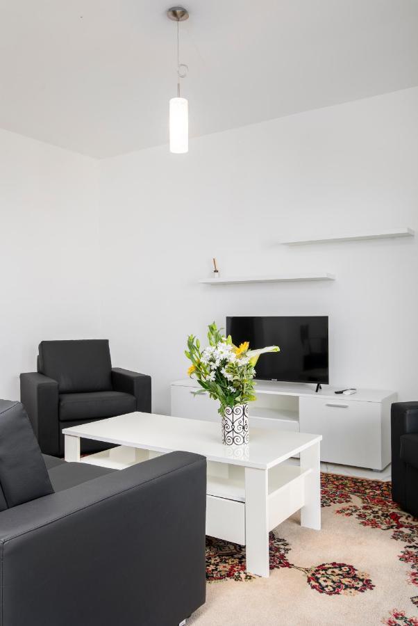 Sea View Apartment 2 Bedrooms 2 Bathrooms, 2 Minutes Away From The Sea St. Julian's Exteriör bild